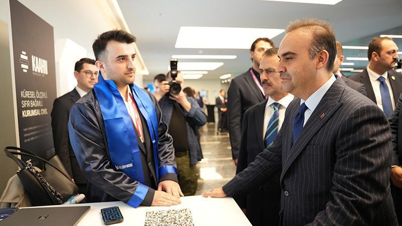 Eğitmensiz Yazılım Okulu 42 Türkiye ilk mezunlarını verdi